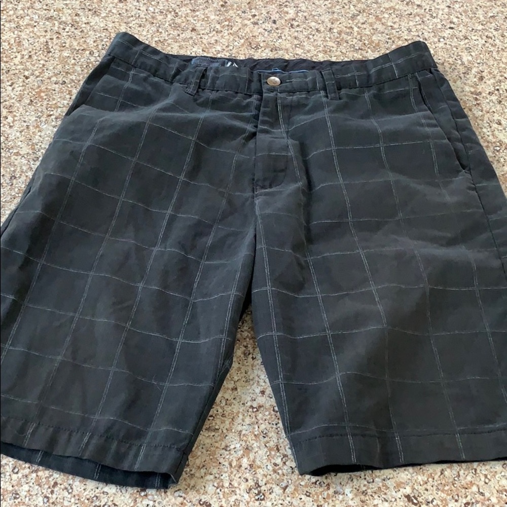 Volcom shorts